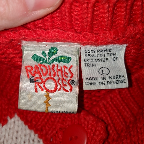 Vintage Christmas Sweater - Picture 4 of 6